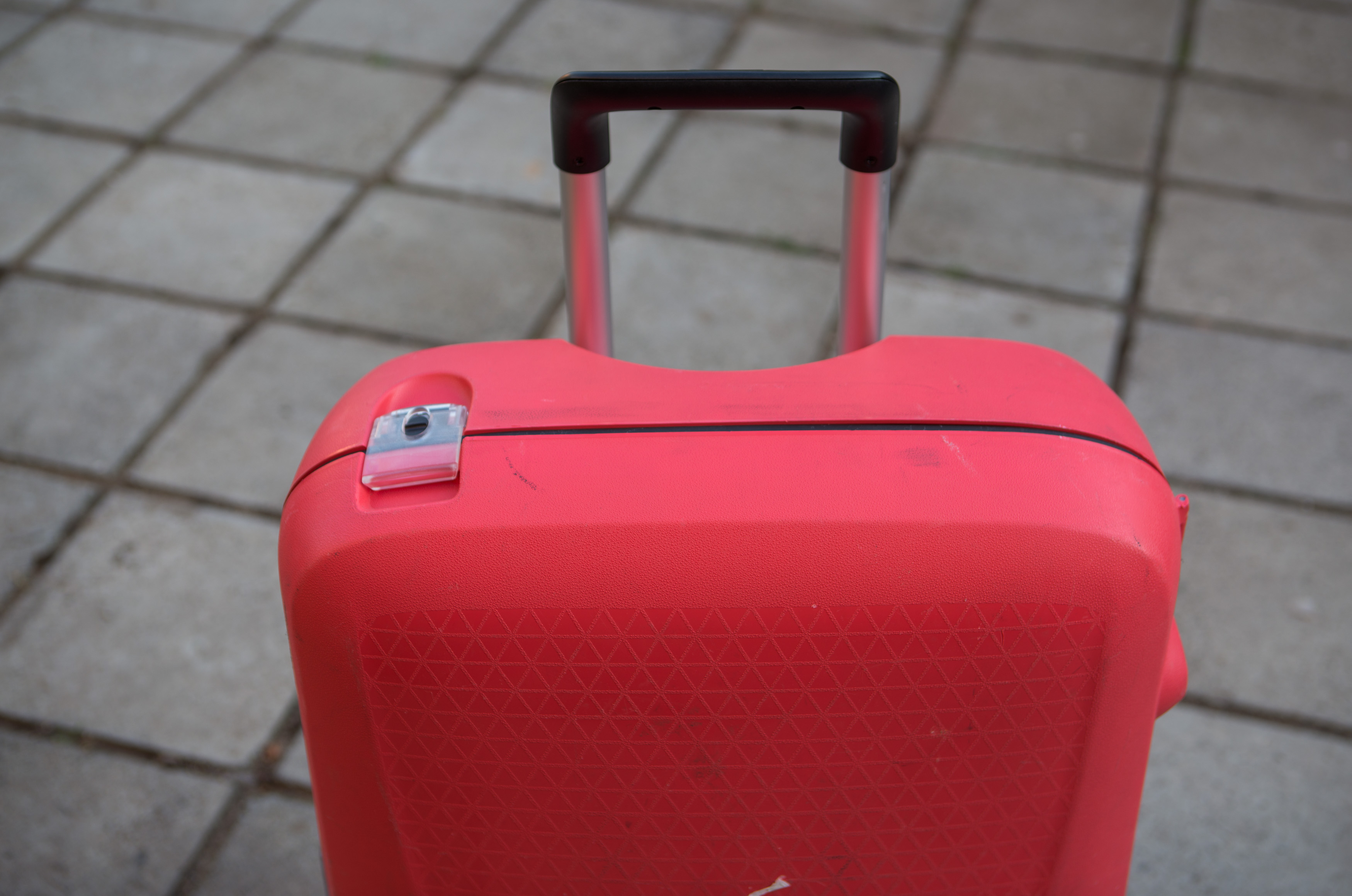 Růžový kufr