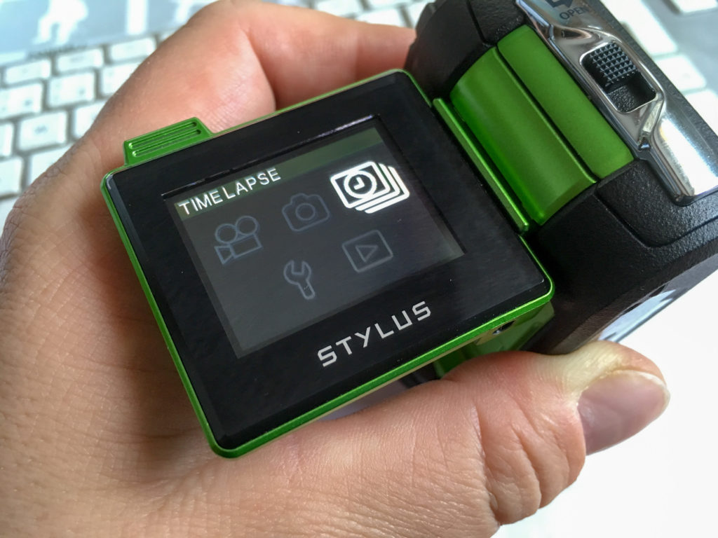 Displej přístroje Olympus TG-Tracker